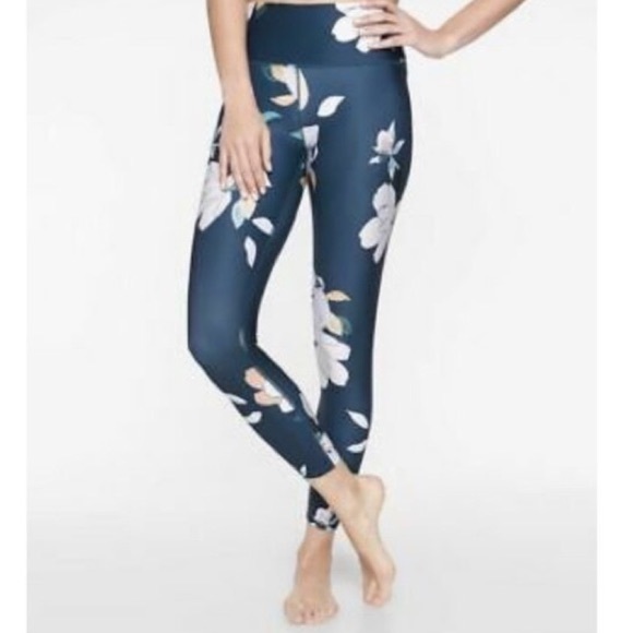 Athleta Pants - 💕SOLD💕 Athleta Floral Elation 7/8 Legging
